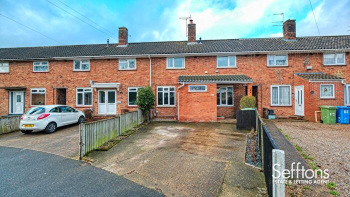 3 Bedroom Terraced House For Sale In Rider Haggard Road, Norwich, Norfolk, NR7