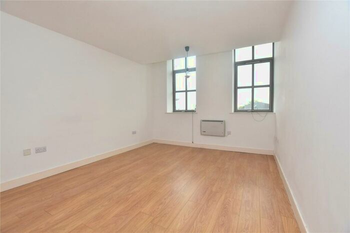 2 Bedroom Apartment To Rent In Melbourne Mills, Melbourne Street, Morley, Leeds, LS27