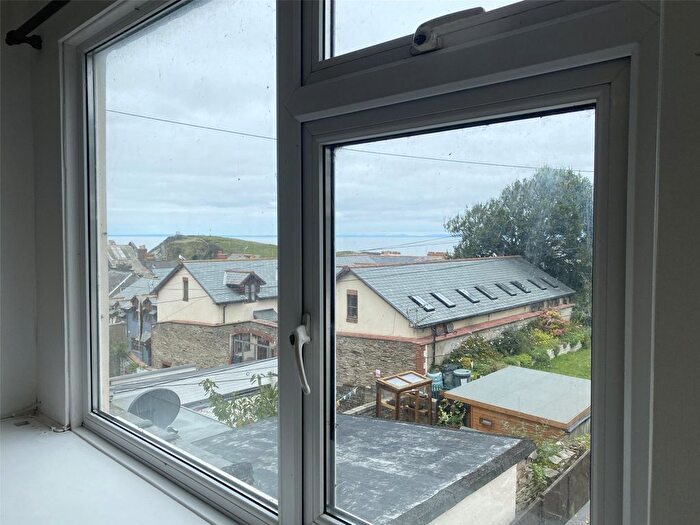 1 Bedroom Flat For Sale In Oxford Grove, Ilfracombe, EX34