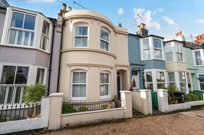 2 Bedroom Terraced House For Sale In Wood Street, Bognor Regis, PO21