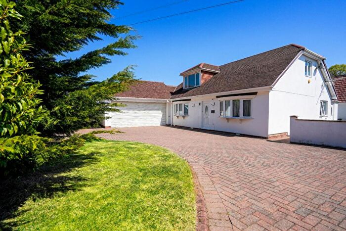 3 Bedroom Bungalow For Sale In Lynemouth, Morpeth, NE61