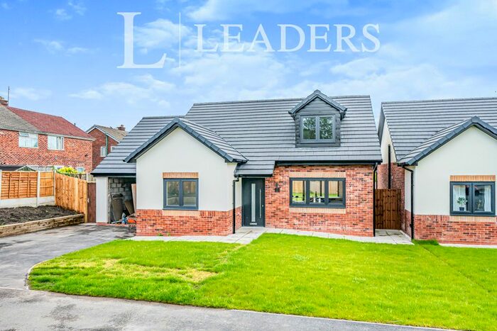 4 Bedroom Semi-Detached House To Rent In Warrington Road, Penketh, Warrington, WA5