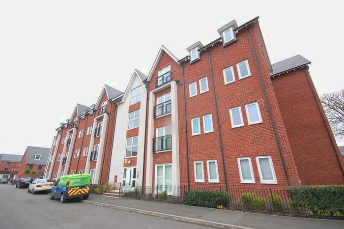 2 Bedroom Flat To Rent In Houseman Crescent, West Didsbury, M20