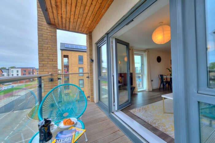 2 Bedroom Serviced Apartments To Rent In Wizard Way, Milton Keynes, Buckinghamshire, MK10