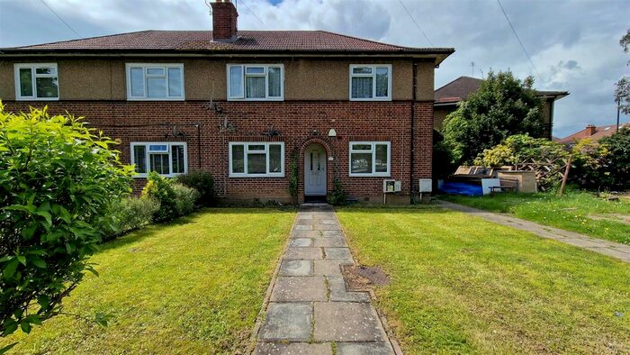 2 Bedroom Maisonette To Rent In Hughenden Gardens, Northolt, UB5