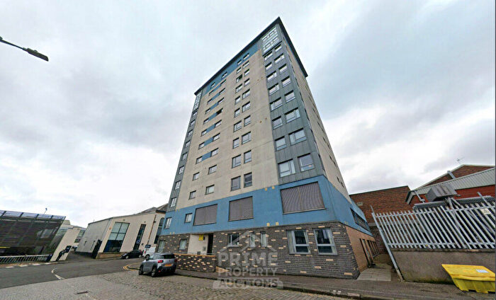 2 Bedroom Flat For Sale In / Cranston Street, Glasgow, G3