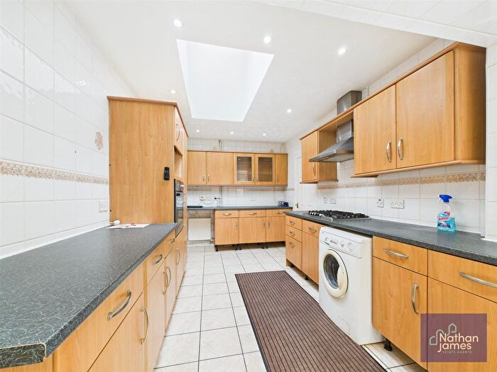 3 Bedroom Bungalow For Sale In Fordwich Close, St. Arvans, Chepstow, NP16