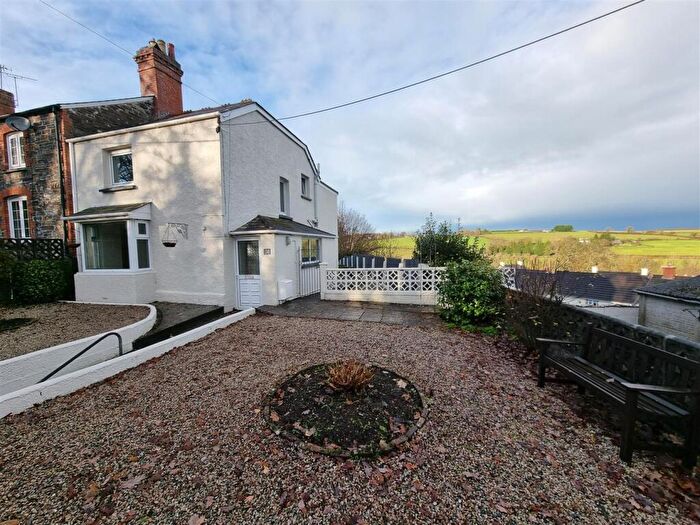 3 Bedroom Cottage For Sale In Kensey View, Launceston, PL15