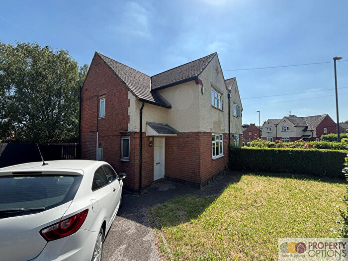 3 Bedroom Semi Detached House For Sale In Elton Road, Derby, Derbyshire, DE24