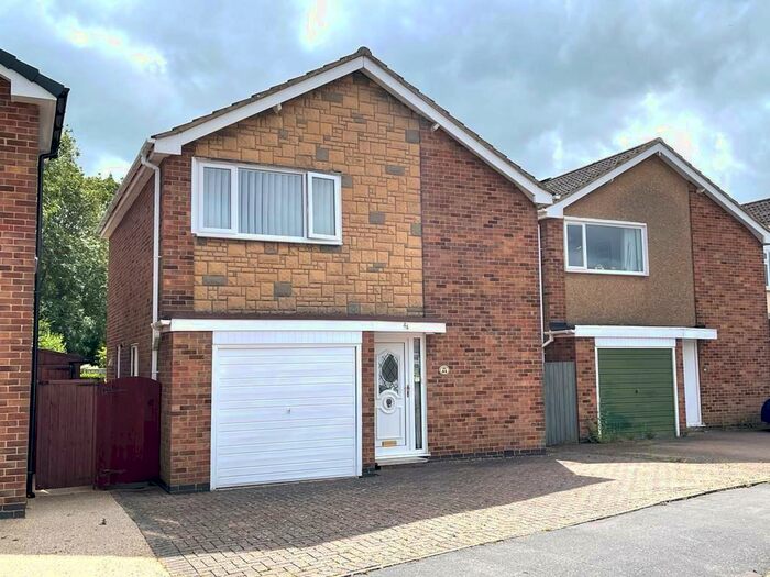 3 Bedroom Detached House To Rent In Holly Drive, Lutterworth, LE17