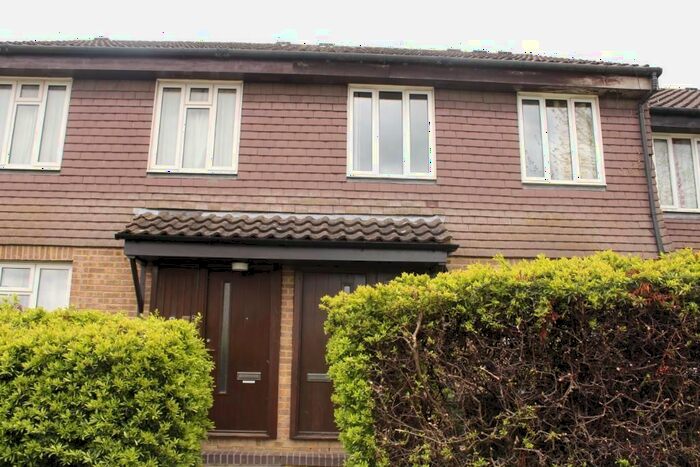 1 Bedroom Maisonette To Rent In Elder Close, Guildford, Surrey, GU4