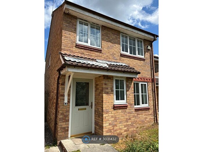 3 Bedroom Detached House To Rent In Newcroft Drive, Manchester, M9