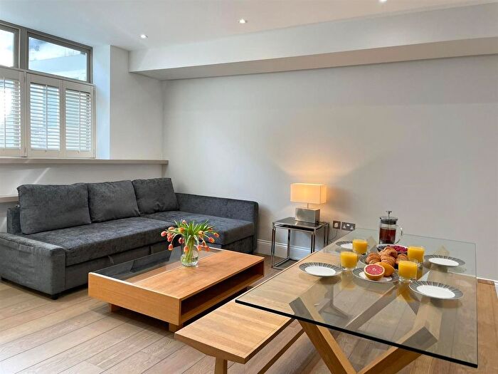 2 Bedroom Flat To Rent In Medway Street, Westminster, London, SW1P