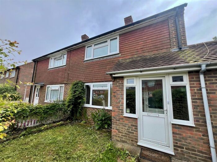2 Bedroom Semi-Detached House To Rent In Millfield, Ninfield, TN33