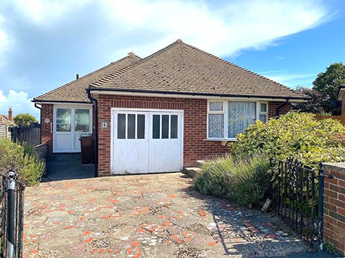 3 Bedroom Bungalow For Sale In Royston Gardens, Bexhill-On-Sea, TN40