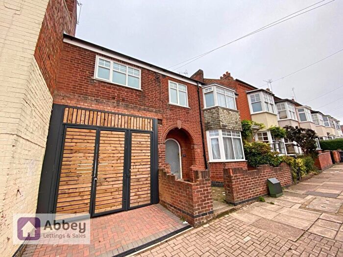 1 Bedroom Flat To Rent In Fleetwood Road, Leicester, LE2