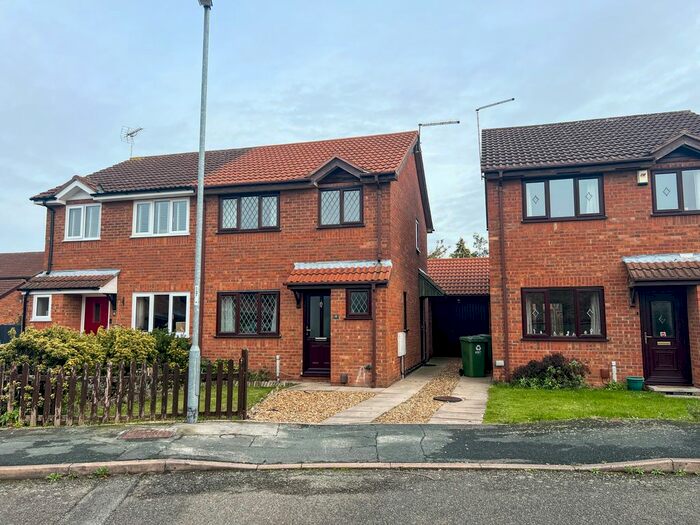 3 Bedroom Semi-Detached House To Rent In Primrose Drive, Yaxley, Peterborough, PE7