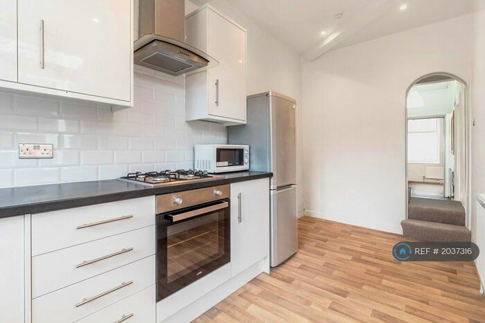 4 Bedroom Terraced House To Rent In Westbury Avenue, London, N22