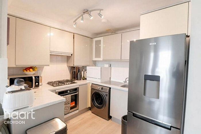 2 Bedroom Apartment To Rent In Pampisford Road, South Croydon, CR2