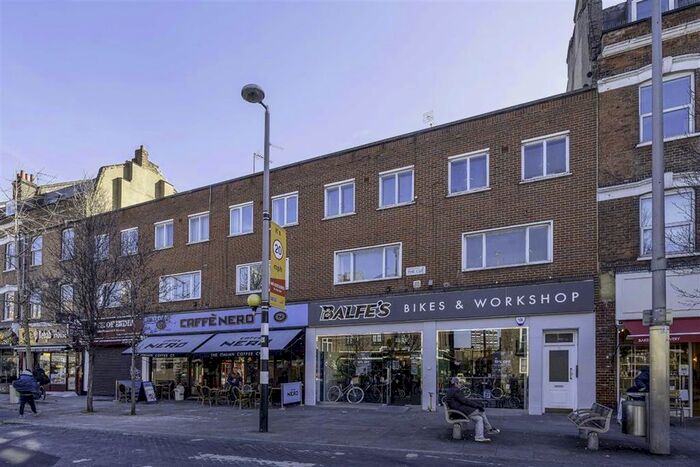 2 Bedroom Flat To Rent In The Cut, London SE1