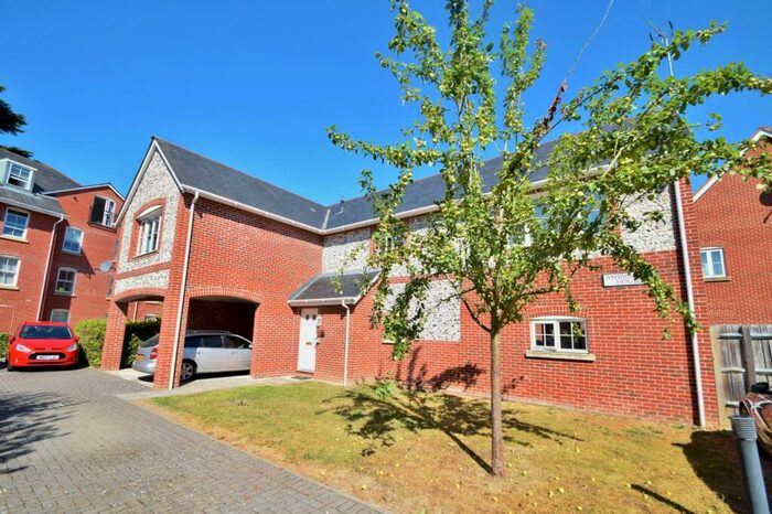 1 Bedroom Flat To Rent In Winchester, SO22
