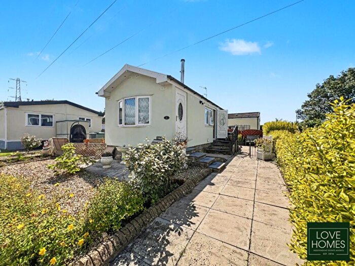 1 Bedroom Park Home For Sale In Jensen Drive, Carr Bridge Residential Park, Blackpool, Lancashire, FY4