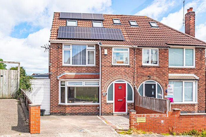 4 Bedroom Semi Detached House For Sale In Enfield Crescent, York, YO24