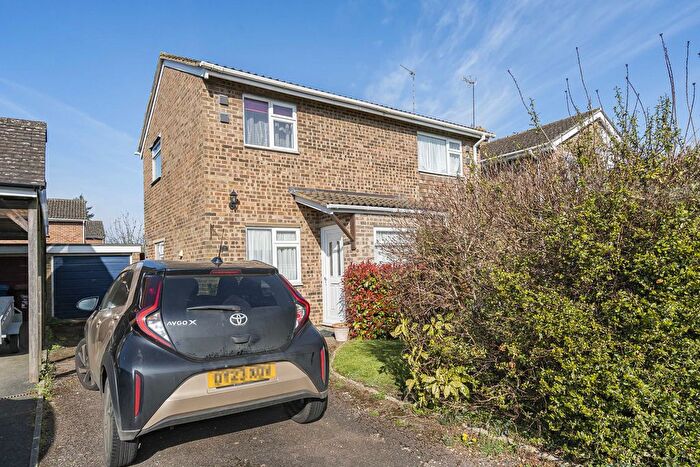 4 Bedroom Detached House For Sale In Ploughley Close, Ardley, OX27