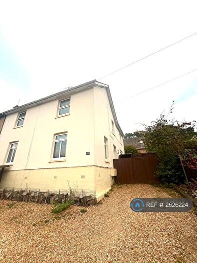 2 Bedroom Flat To Rent In Surrey Road, Poole, BH12