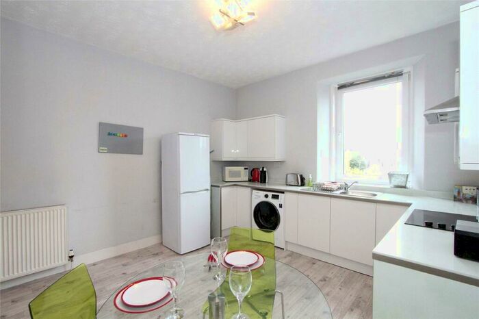 1 Bedroom Flat To Rent In Whitehall Road, Aberdeen, AB25