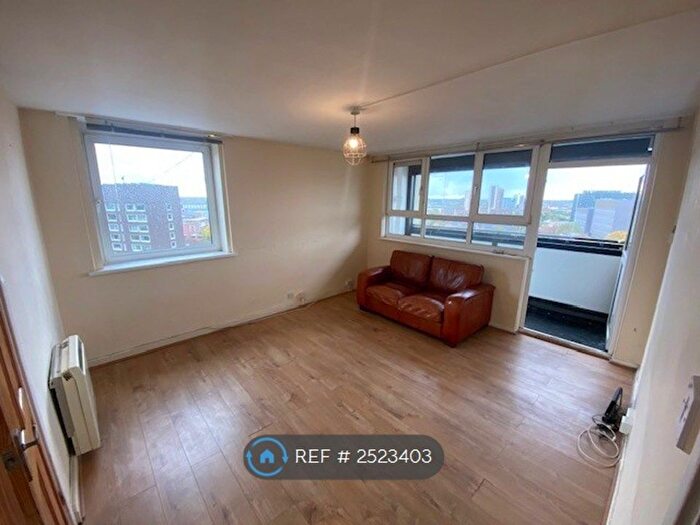 2 Bedroom Flat To Rent In St. Georges Court, Manchester, M15