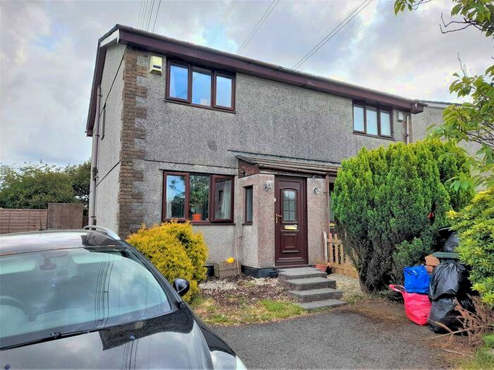 2 Bedroom House For Sale In Trezaise Road, Roche, PL26