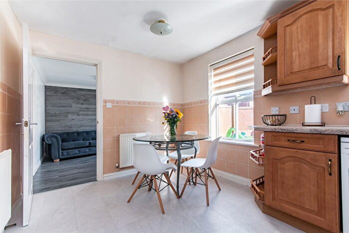 4 Bedroom Detached House For Sale In Mitchell Road, CV12