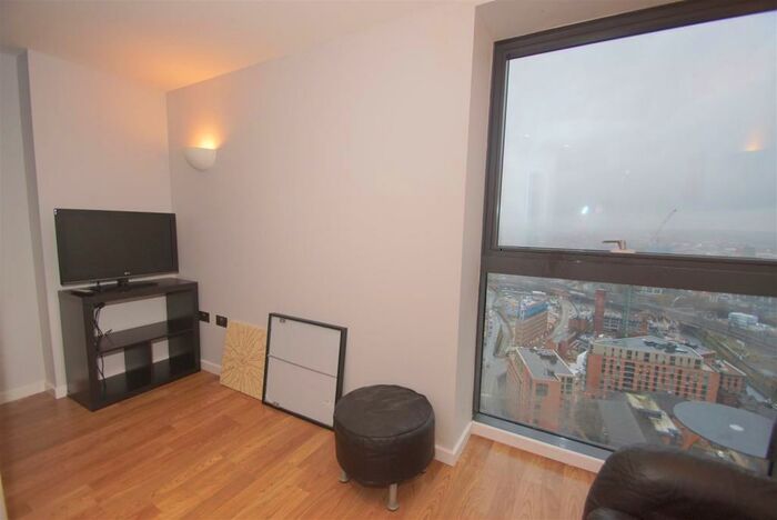 1 Bedroom Flat To Rent In Bridgewater Place, Water Lane, Leeds, LS11