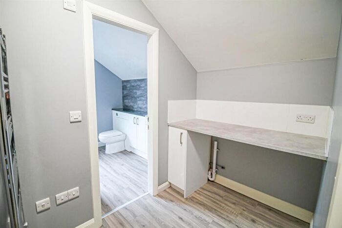 1 Bedroom Flat To Rent In Woodborough Road, Nottingham, NG3