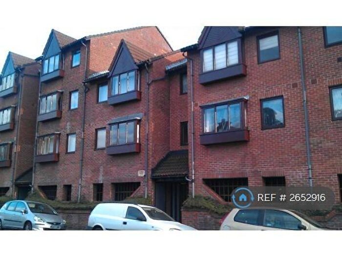 Studio To Rent In Adryan Court, Bristol, BS5