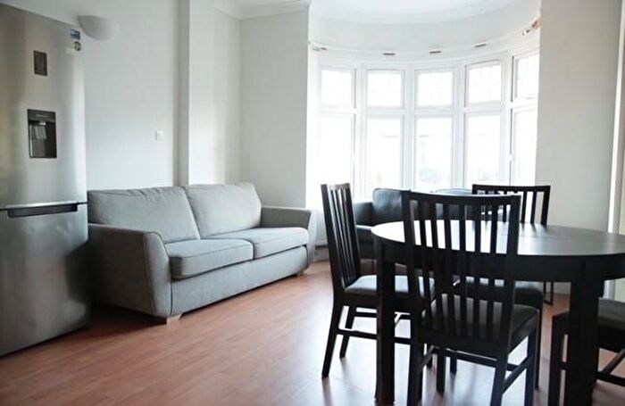 3 Bedroom Property To Rent In Montana Road, London, SW17