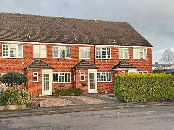 4 Bedroom Terraced House For Sale In Regency Drive, Kenilworth, CV8