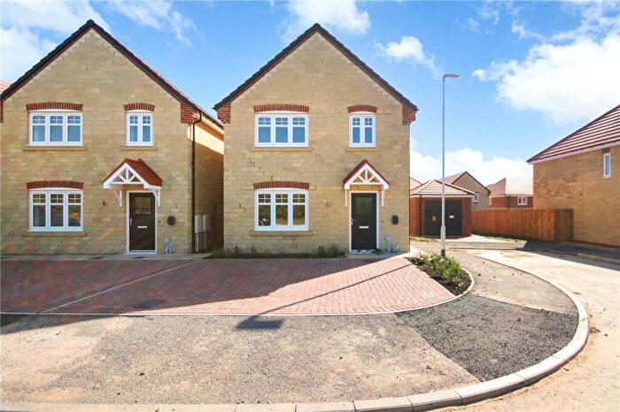 3 Bedroom Detached House To Rent In Humber Close, Durham, DH1
