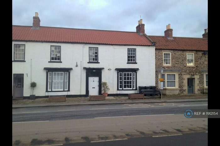 1 Bedroom Flat To Rent In High Street, Catterick Village, DL10