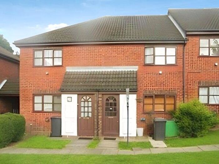 1 Bedroom Ground Maisonette To Rent In Dallow Road, Dallow Area, Luton, LU1