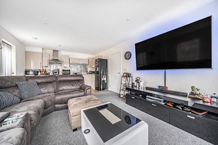 2 Bedroom Flat For Sale In Chilton House, Stevenage, Hertfordshire, SG1