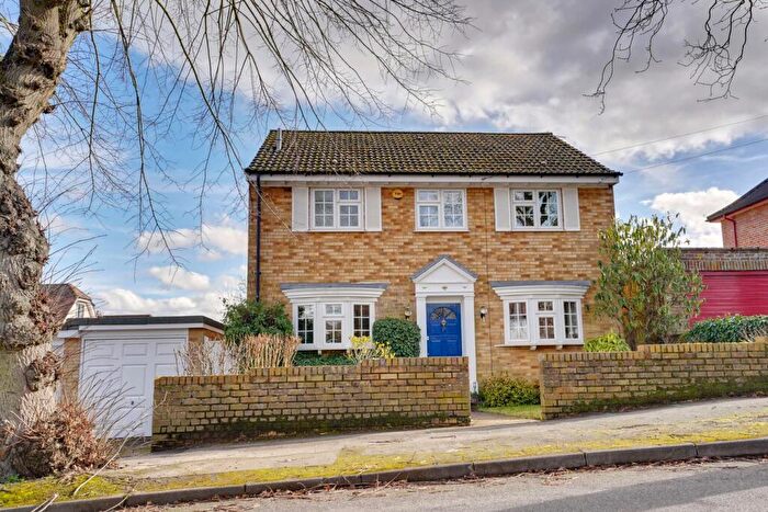 4 Bedroom Detached House For Sale In Thorley Park Road, Bishop's Stortford, CM23