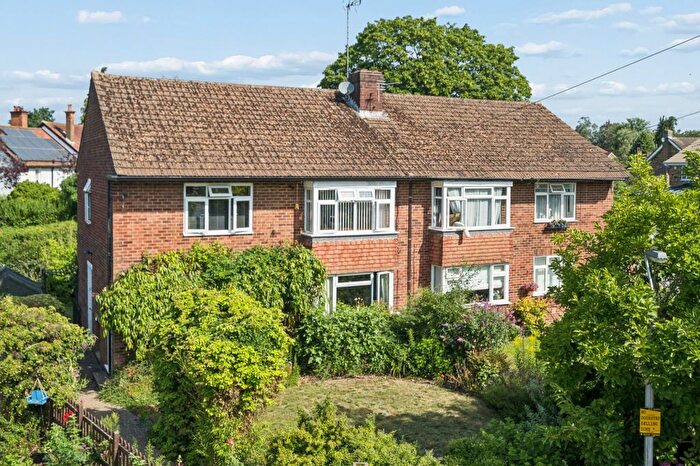 2 Bedroom Maisonette For Sale In Peterhill Close, Chalfont St. Peter, Gerrards Cross, Buckinghamshire, SL9