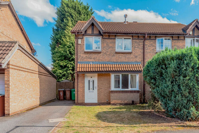 3 Bedroom Semi-Detached House To Rent In Trafford Gardens, Aspley, Nottingham, NG8