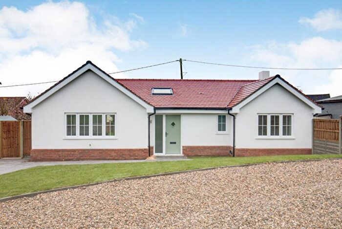 3 Bedroom Bungalow For Sale In Lodge Road, Ufford, Woodbridge, IP13
