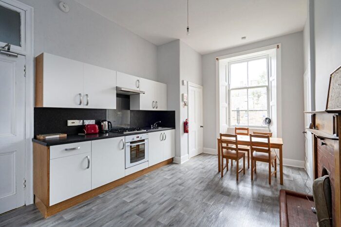 3 Bedroom Flat To Rent In Thirlestane Road, Edinburgh, EH9