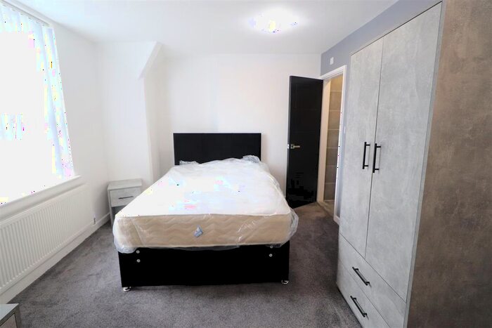 Studio To Rent In Barras Lane, Coventry, CV1