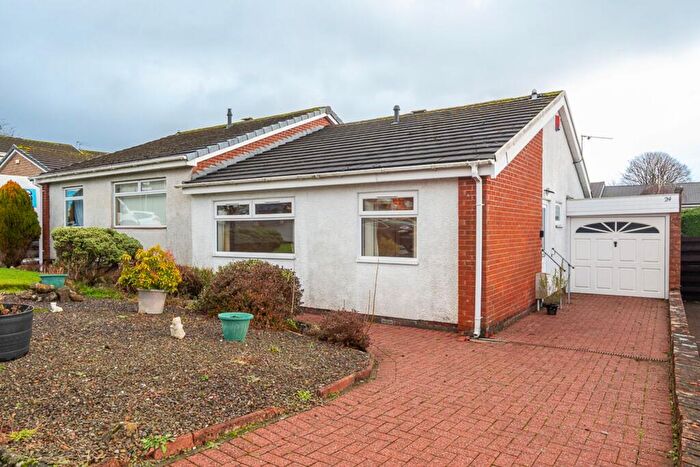 2 Bedroom Semi-Detached Bungalow For Sale In Kincaid Way, Milton Of Campsie, G66