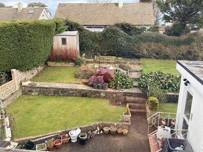 4 Bedroom Detached Bungalow For Sale In Breeze Hill, Benllech, Tyn Y Gongl, LL74